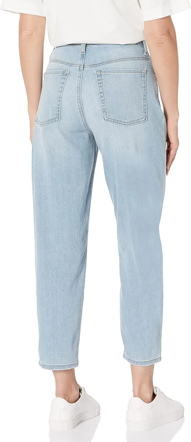 Amazon Essentials Women's High-Rise Relaxed Leg Tapered Ankle Jean
