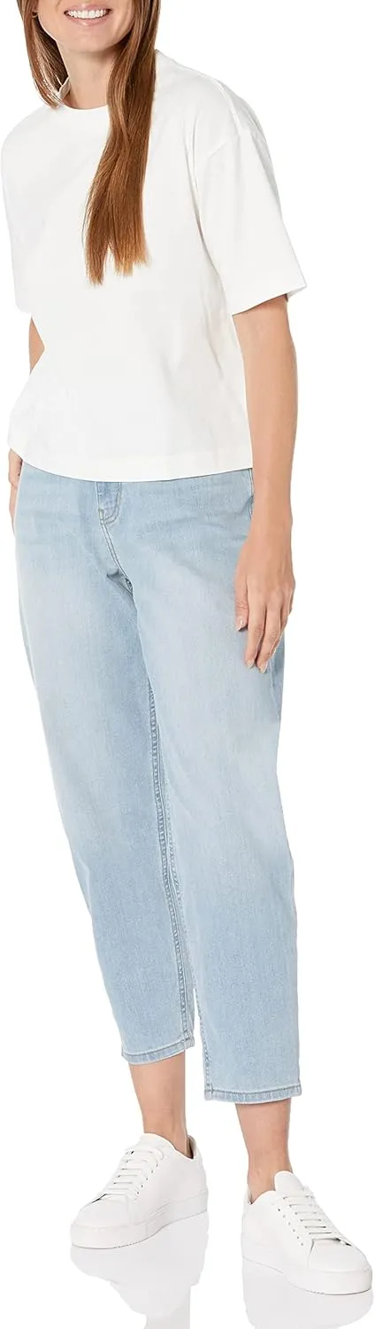 Amazon Essentials Women's High-Rise Relaxed Leg Tapered Ankle Jean